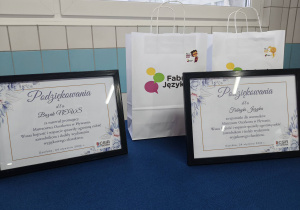 Buzak NEWS i Fabryka Języka